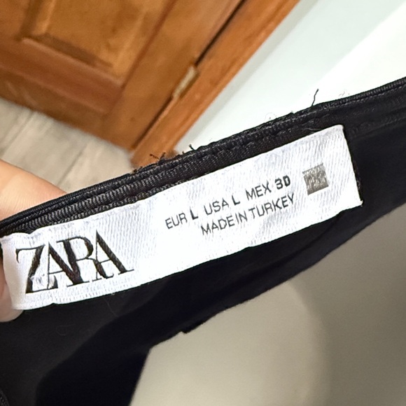 Zara Black satin Jumpsuit - Picture 3 of 7